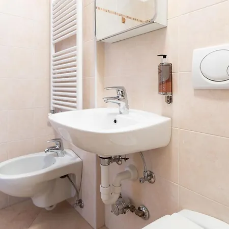 San Sebastiano 4 شقة *