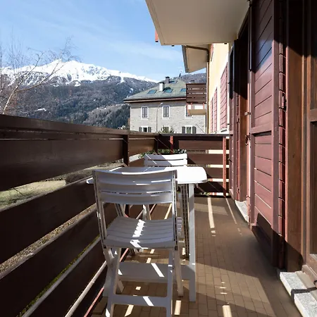 San Sebastiano 4 شقة